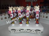 Tubete vazio com personagem em biscuit